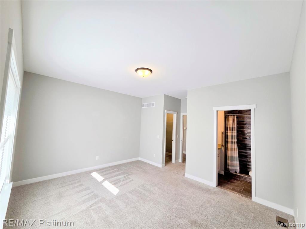 4513 Jacks Alley, Pinckney, MI 48169 — Photo 9