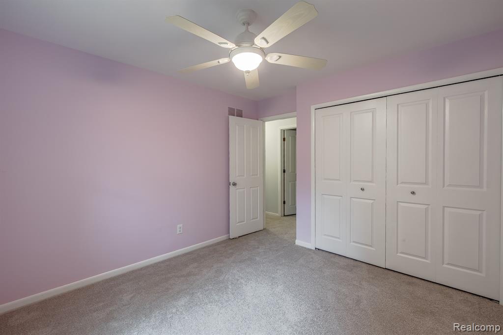 948 McClellan Street, Lake Orion, MI 48362 — Photo 17