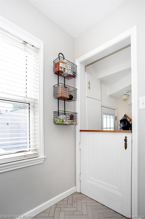 13353 Sherwood Drive, Huntington Woods, MI — Photo 19