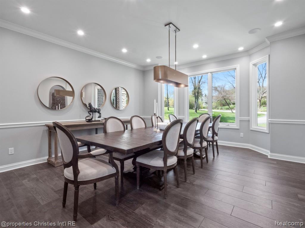 920 SOUTHDOWN Road, Bloomfield Hills, MI 48304 — Photo 22