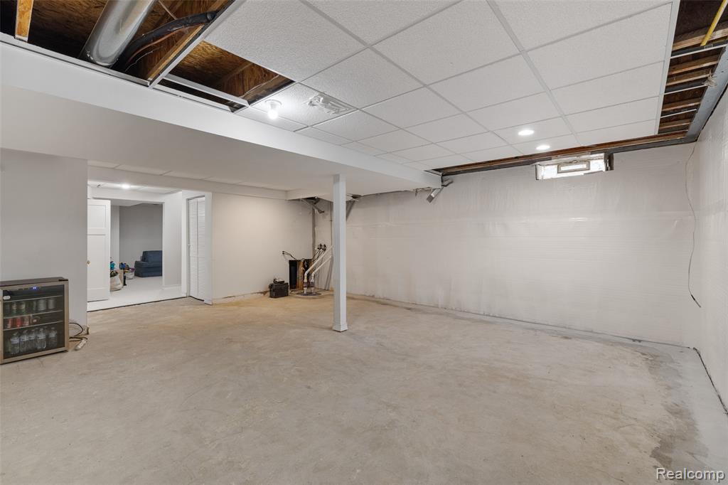 52400 Huntley Avenue, New Baltimore, MI 48047 — Photo 40