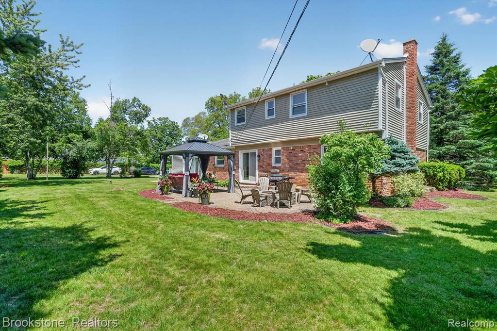 30261 Ardmore Drive, Farmington, MI 48334 — Photo 31