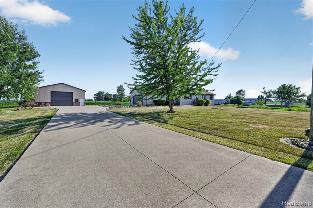 9889 Ditch Road, Chesaning, MI 48616 — Photo 6