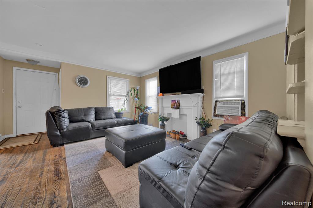 5540 MARSEILLES Street, Detroit, MI 48224 — Photo 4