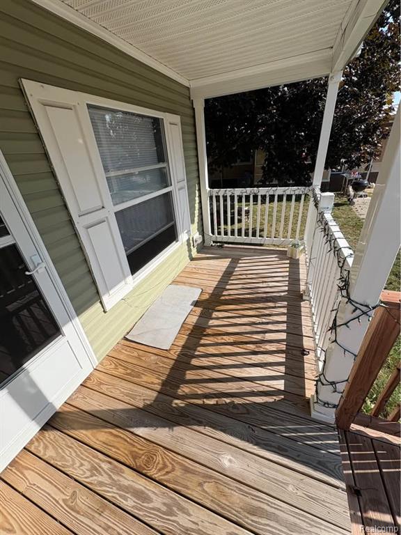6421 Breezeway Drive - Photo 4