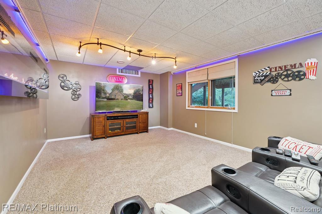 8872 Thornapple Drive, Pinckney, MI 48169 — Photo 57
