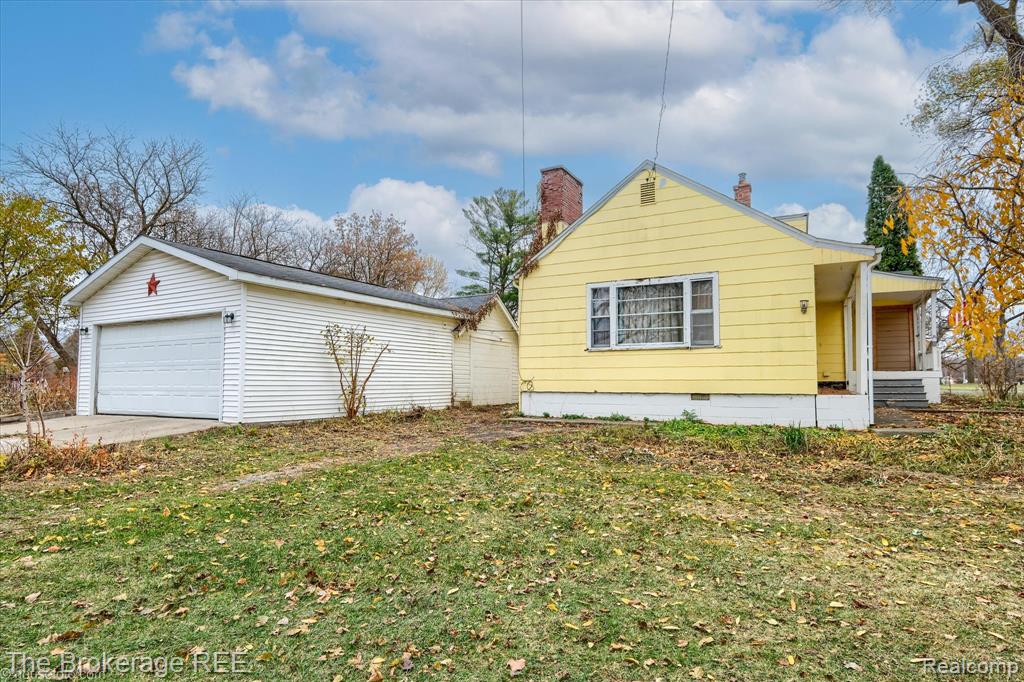 6449 Lapeer Road, Burton, MI 48509 — Photo 5