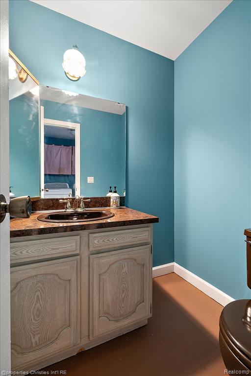 4069 Harbor Vista Drive, Orchard Lake Village, MI 48323 — Photo 27