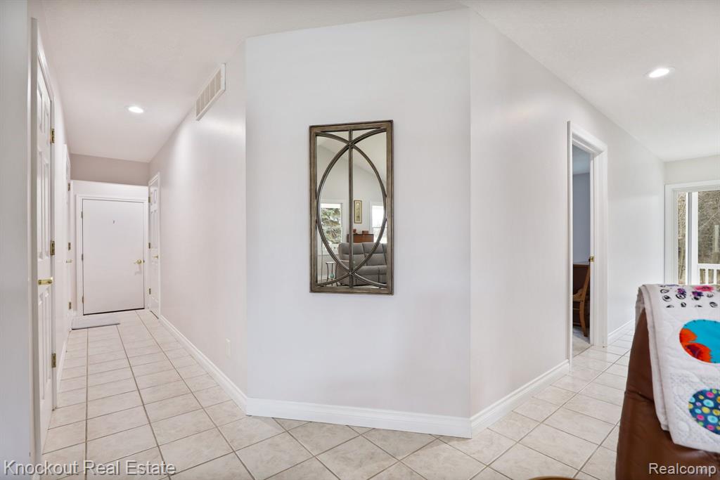 7578 Waters Edge Drive, Vassar, MI 48768 — Photo 32