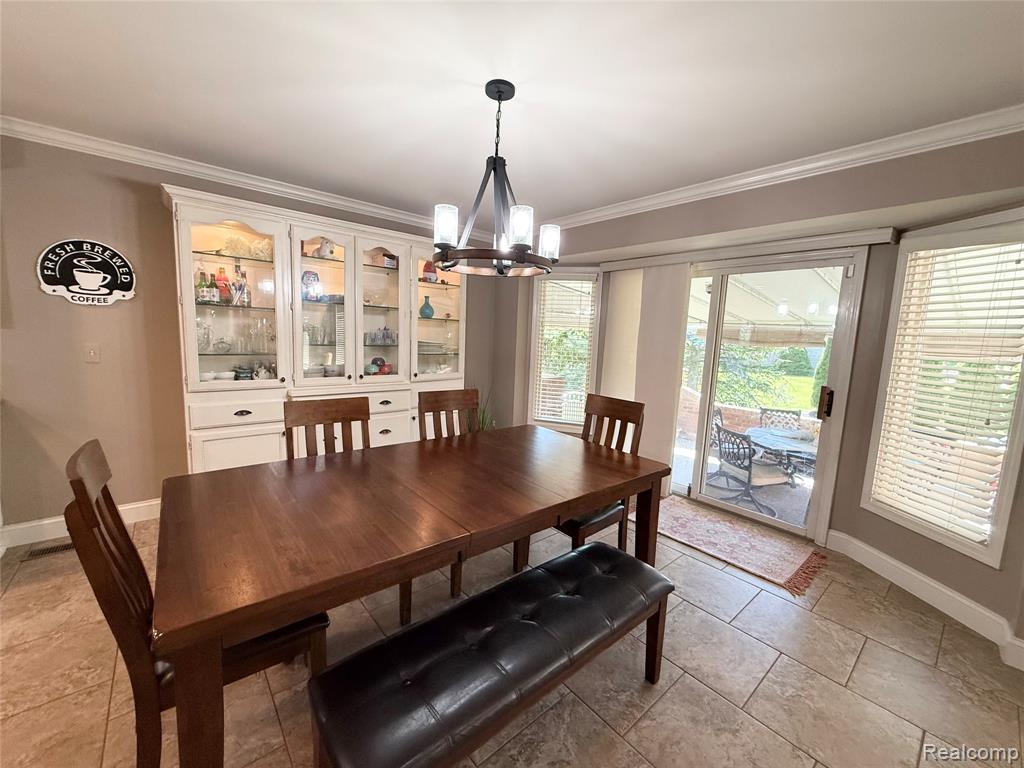 46557 Glen Pointe Drive, Utica, MI 48315 — Photo 24