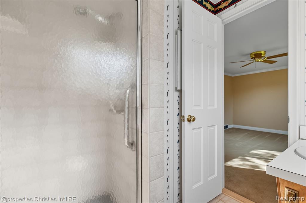 6308 Donnybrook Drive, Shelby Twp, MI 48316 — Photo 33
