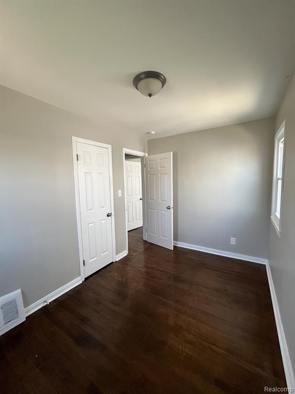 648 CLEVELAND Avenue, Lincoln Park, MI 48146 — Photo 7