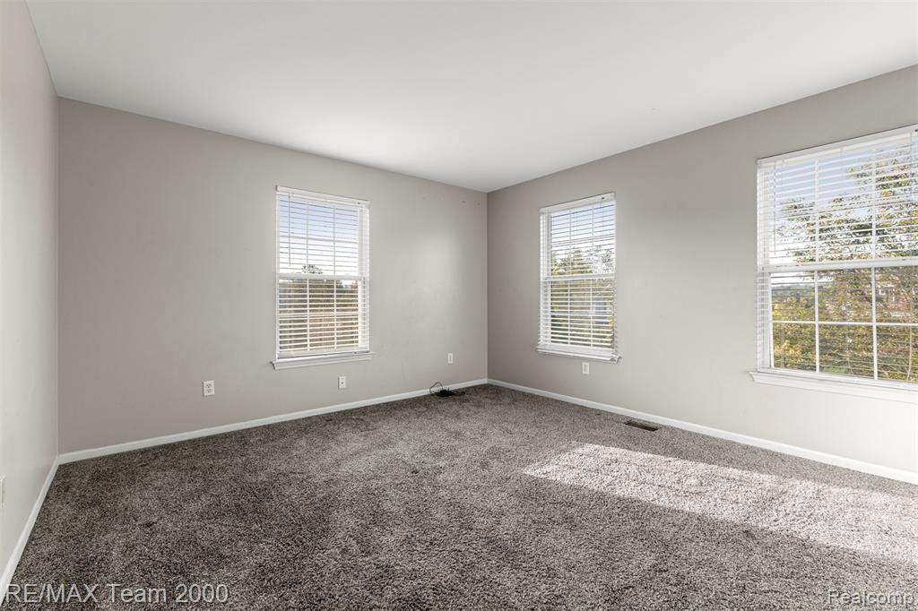 7314 Village Park Drive, Clarkston, MI — Photo 41
