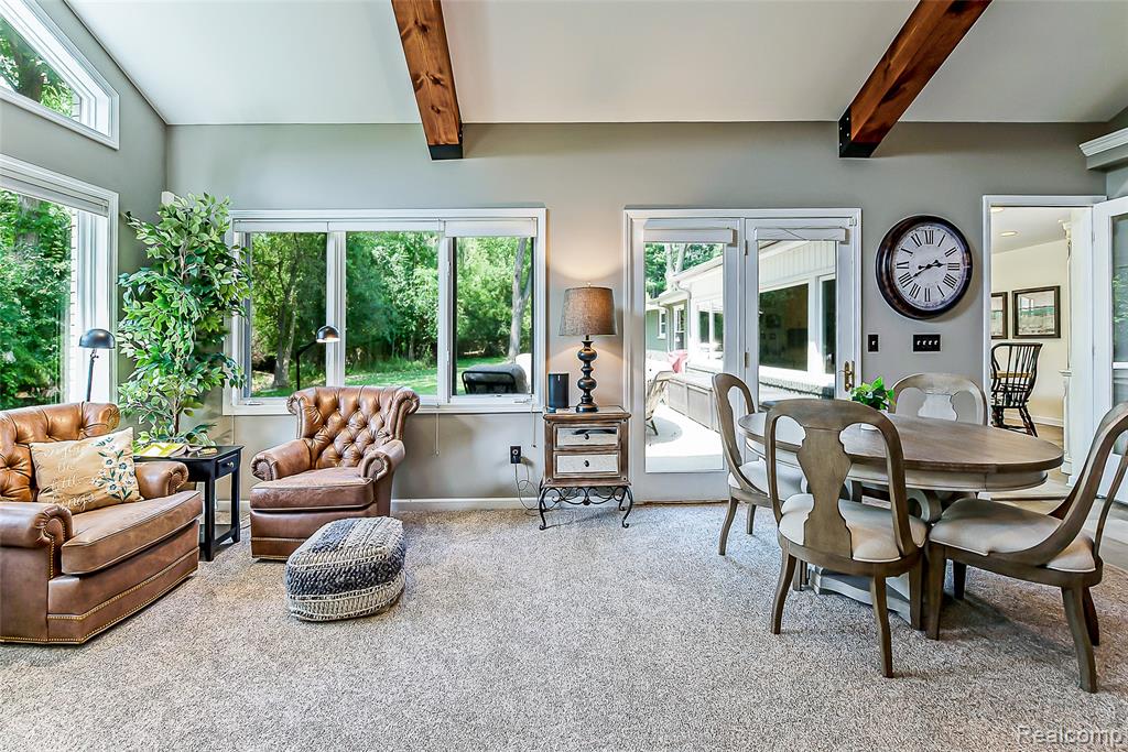 4990 Broomfield Lane, West Bloomfield, MI — Photo 35
