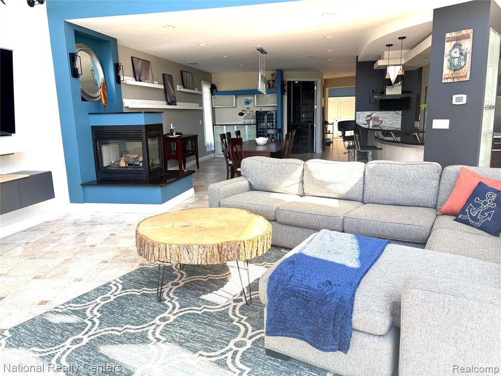 8871 Lakeview Drive, White Lake, MI — Photo 23