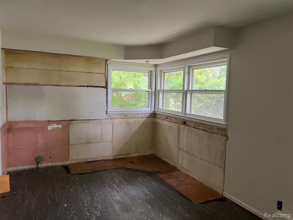 4410 CENTRAL Street, Columbiaville, MI 48421 — Photo 5