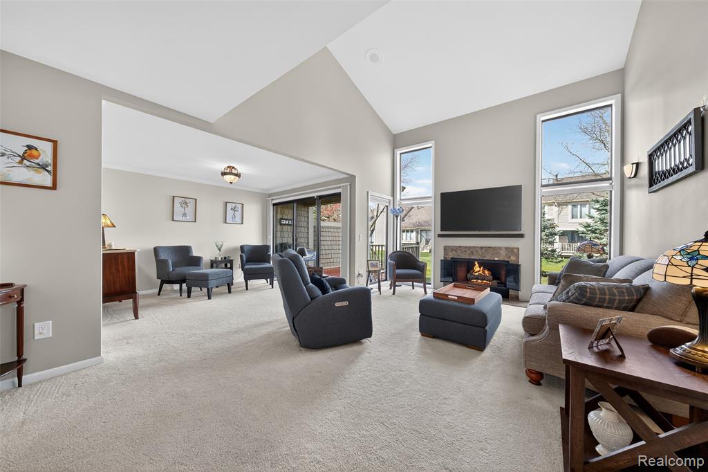 741 Briar Hill Lane, 111, Bloomfield Hills, MI 48304 — Photo 7