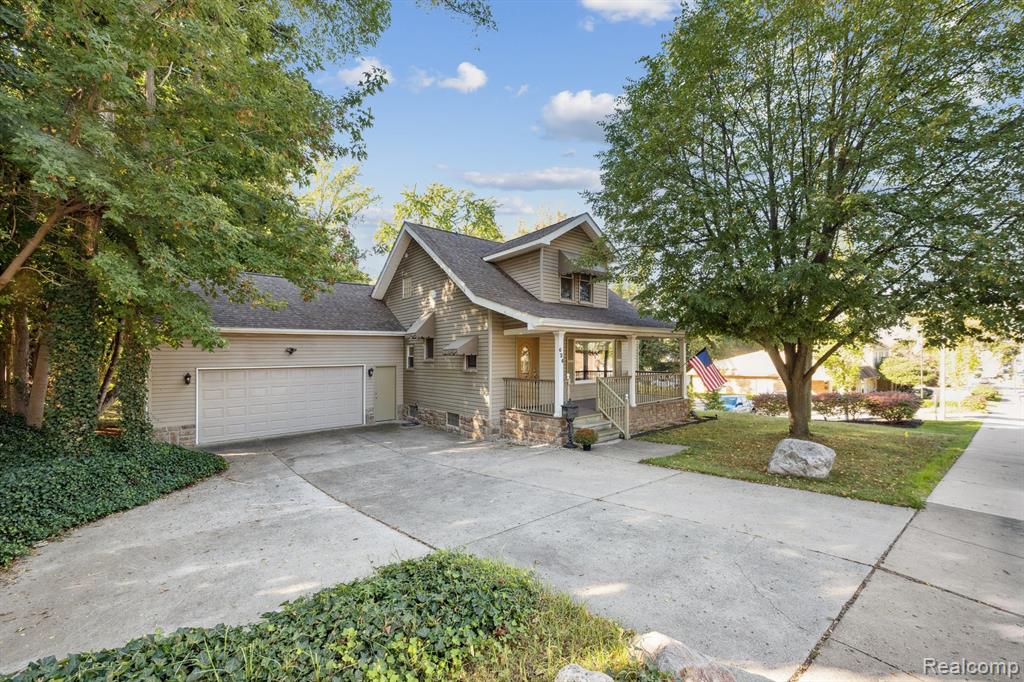 624 E Main Street, Brighton, MI 48116 — Photo 4