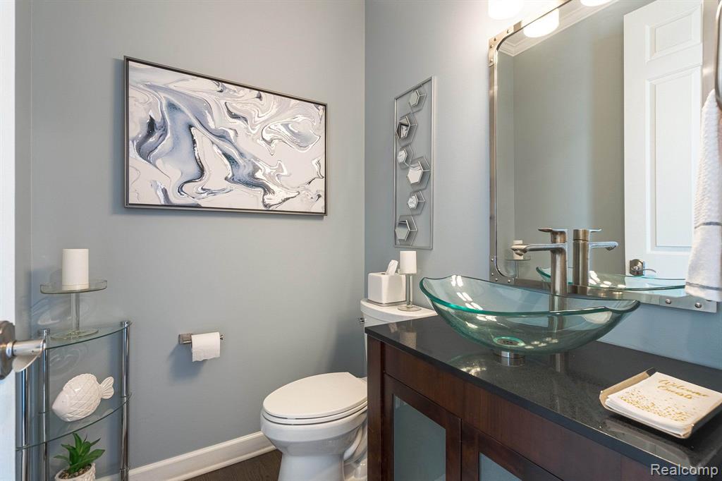 4425 ISLAND VIEW Drive, Waterford, MI 48328 — Photo 28