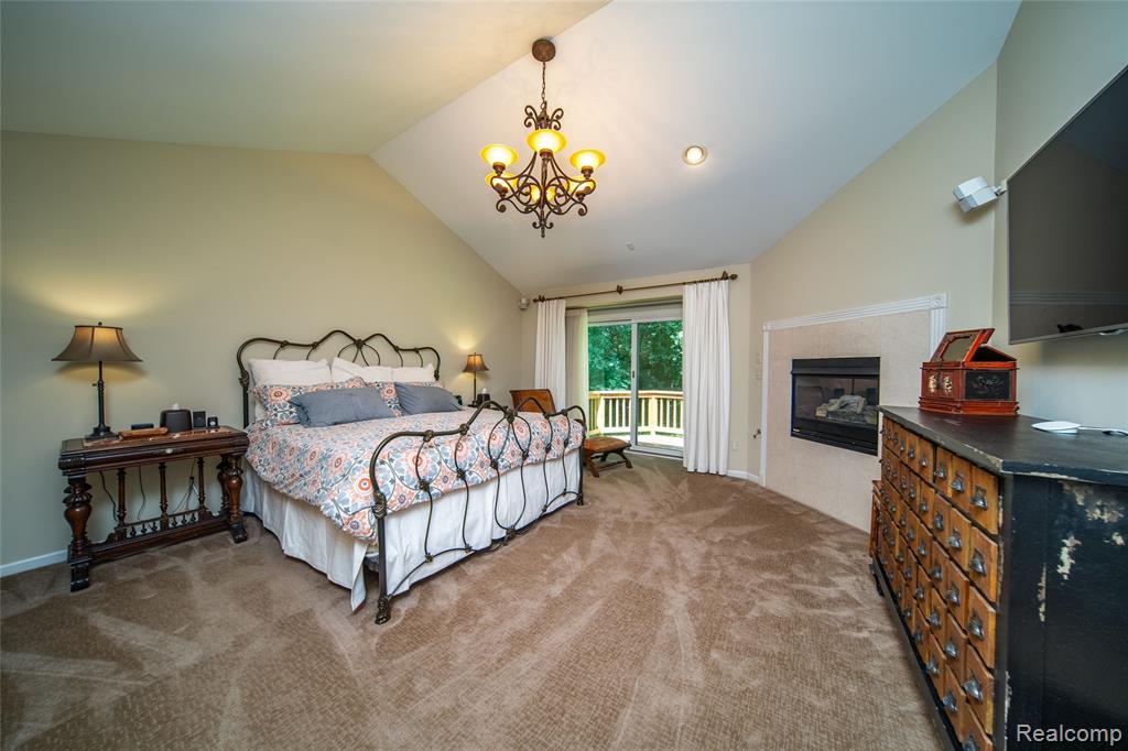 7422 Autumn Hill Drive, West Bloomfield, MI 48323 — Photo 30