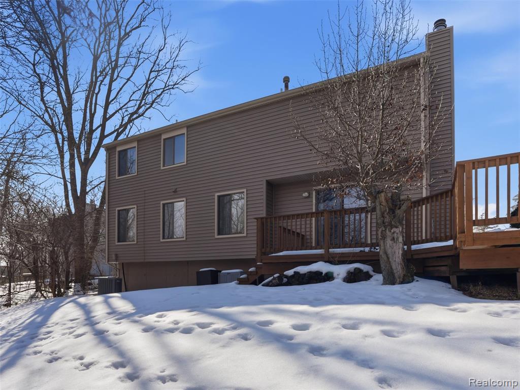 5585 Culpepper Drive, West Bloomfield, MI — Photo 32