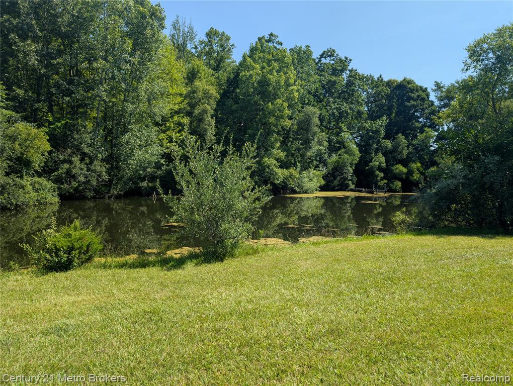 10190 Oak Road, Otisville, MI 48463 — Photo 26