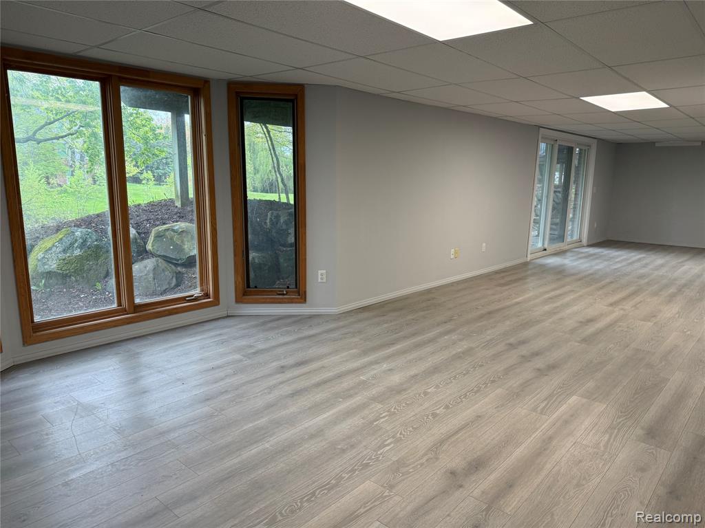 6775 Carlyle Crossing, West Bloomfield, MI — Photo 45