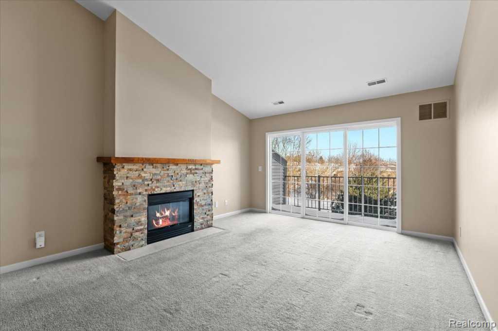 3262 Johanna Ware W, Wixom, MI 48393 — Photo 4