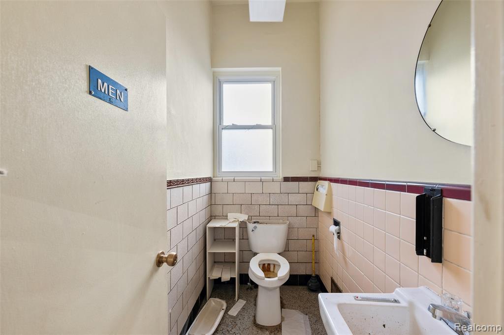 16625 Grand River Avenue, Detroit, MI 48227 — Photo 12