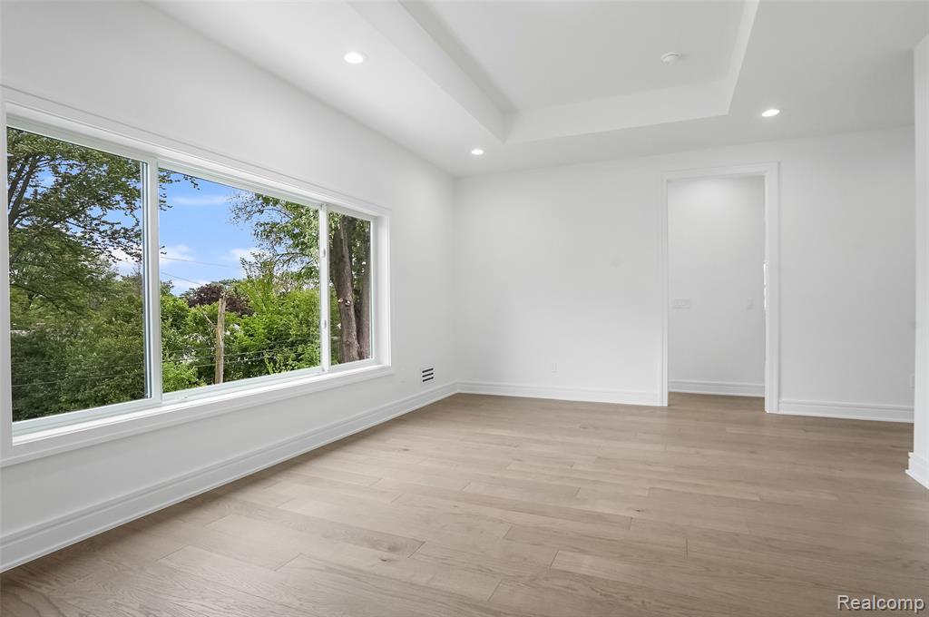 4112 ELMHURST Avenue, Royal Oak, MI 48073 — Photo 34