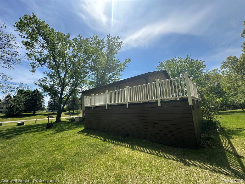 5398 Linger Lane, Lapeer, MI 48446 — Photo 26