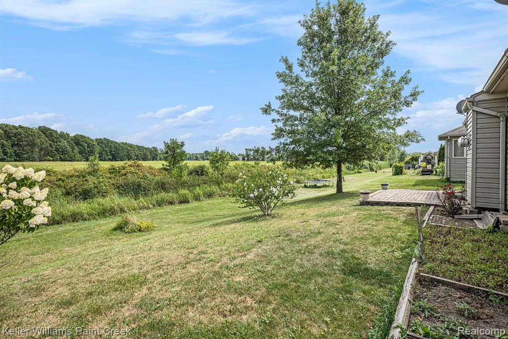 53544 Fox Pointe Drive, New Baltimore, MI 48047 — Photo 24