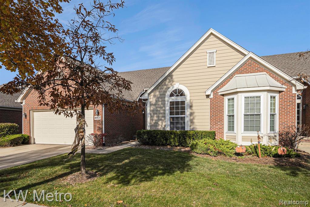 40637 LENOX PARK Drive, Novi, MI 48377 — Photo 3