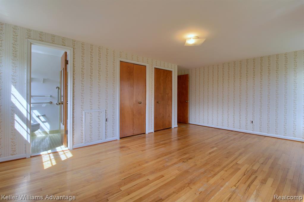 46895 BETTYHILL, Plymouth, MI 48170 — Photo 24
