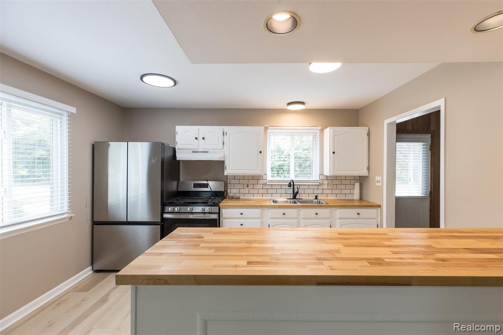 6580 Troy Street, Taylor, MI 48180 — Photo 17