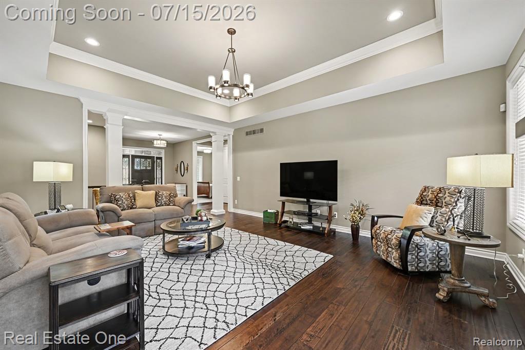 720 Scott Drive, Highland, MI 48356 — Photo 5