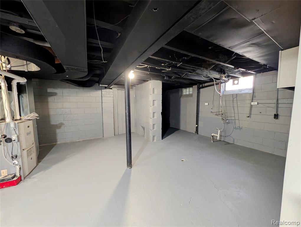 19160 FREELAND Street, Detroit, MI 48235 — Photo 20