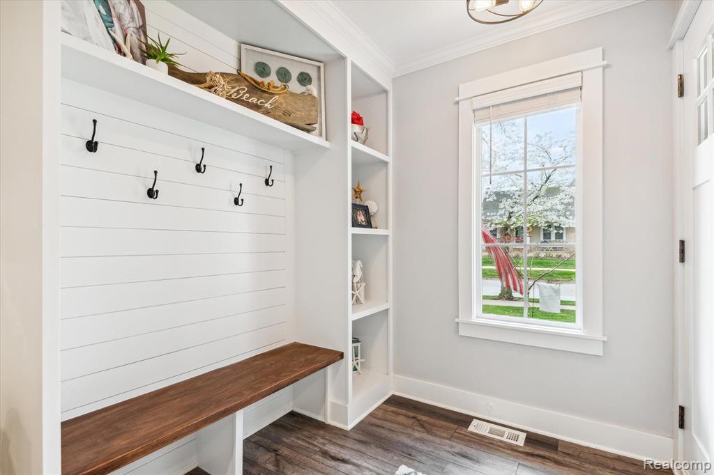 627 Golf Avenue, Royal Oak, MI 48073 — Photo 6