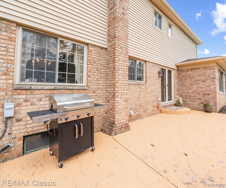 45597 HOLMES Drive, Canton, MI 48187 — Photo 71