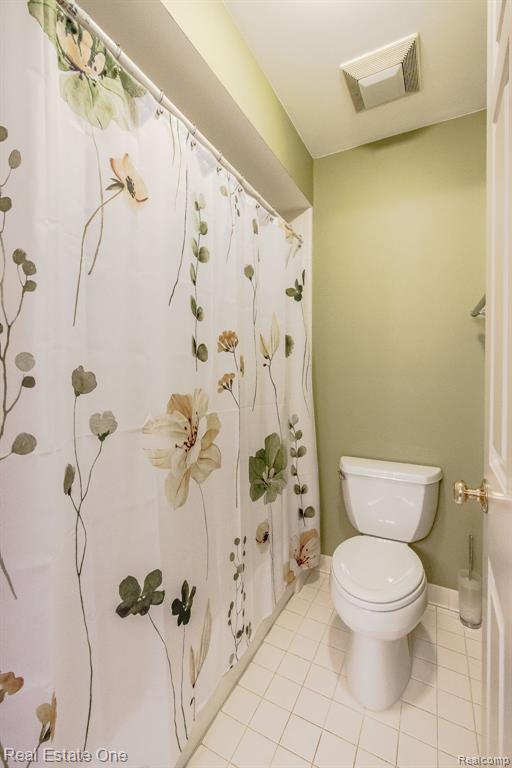 9316 LAKEBLUFF Drive, Clarkston, MI 48348 — Photo 46