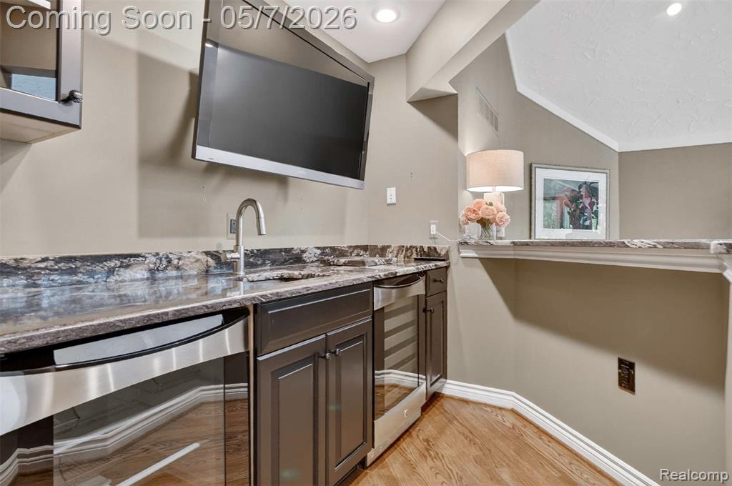 5300 Old Mill Road, Rochester, MI 48306 — Photo 15