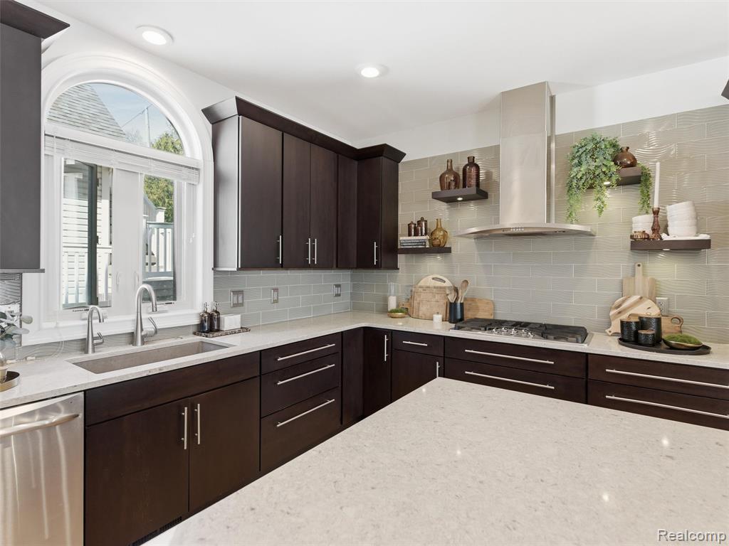 12183 Margaret Drive, Fenton, MI, 48430