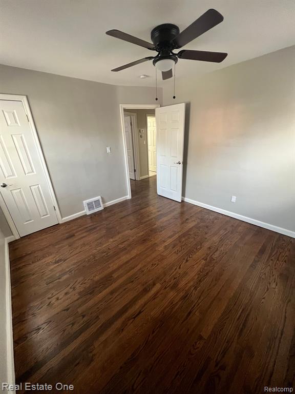 916 STEWART Avenue, Lincoln Park, MI 48146 — Photo 16