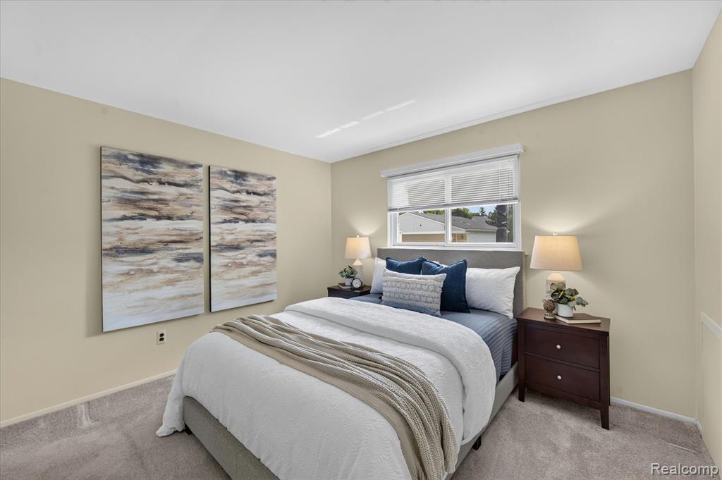 7026 London Court, Canton, MI 48187 — Photo 22