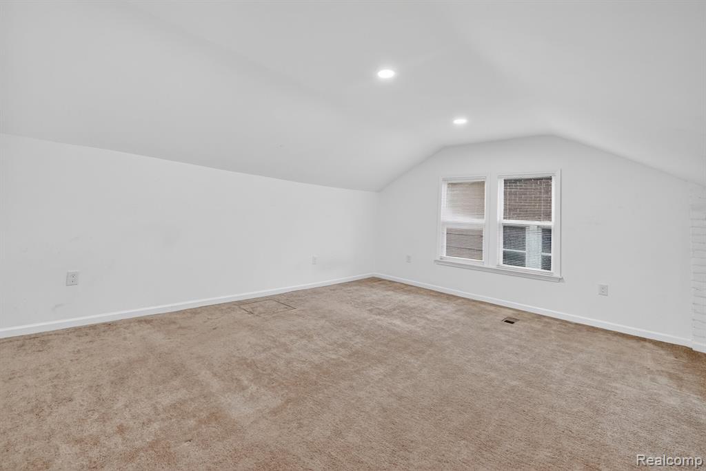 9290 Wildemere Street, Detroit, MI 48206 — Photo 13