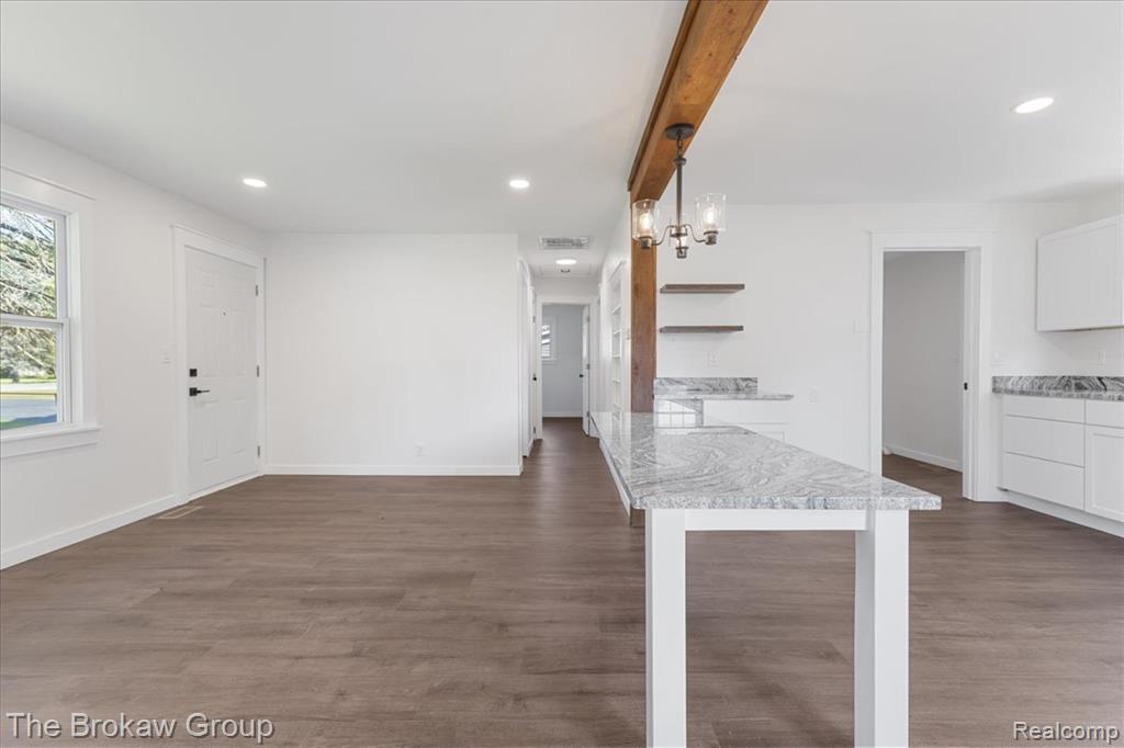 4062 N Belsay Road, Flint, MI 48506 — Photo 9
