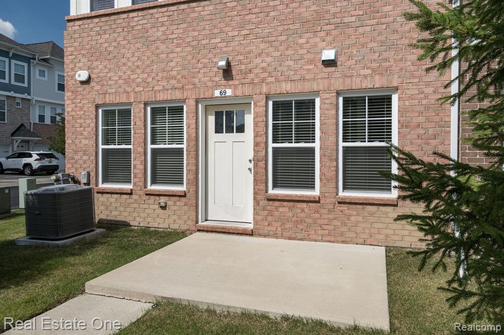 69 Kaprol Drive, Troy, MI 48098 — Photo 26