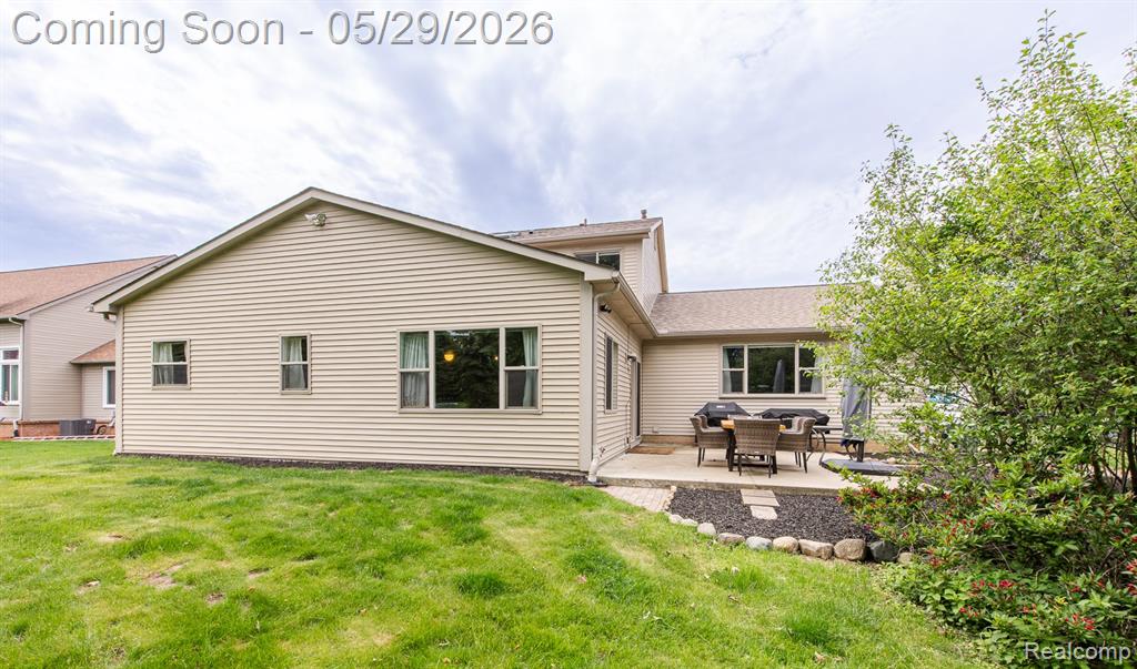 2241 Elkridge Circle, Highland, MI 48356 — Photo 57