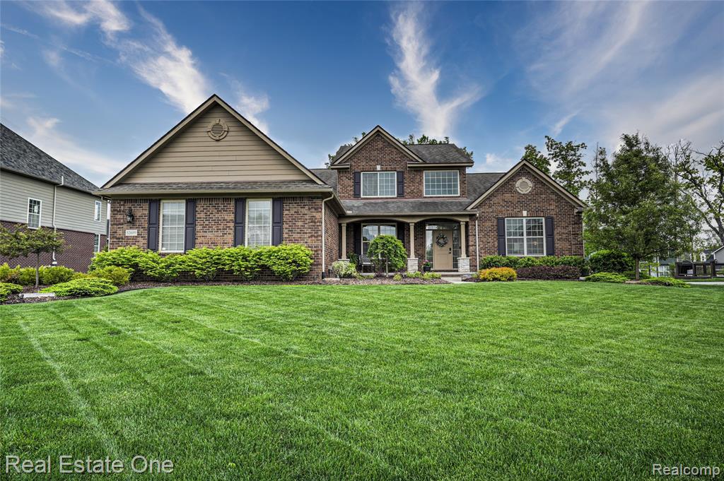 52689 Aspen Drive, South Lyon, MI 48178 — Photo 4