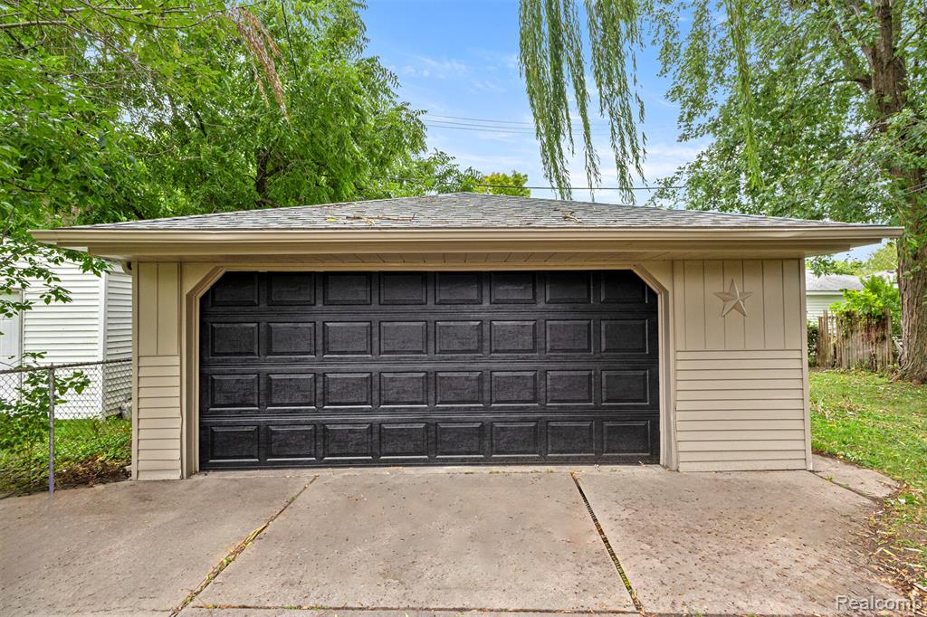 524 E Rose Avenue, Garden City, MI — Photo 22